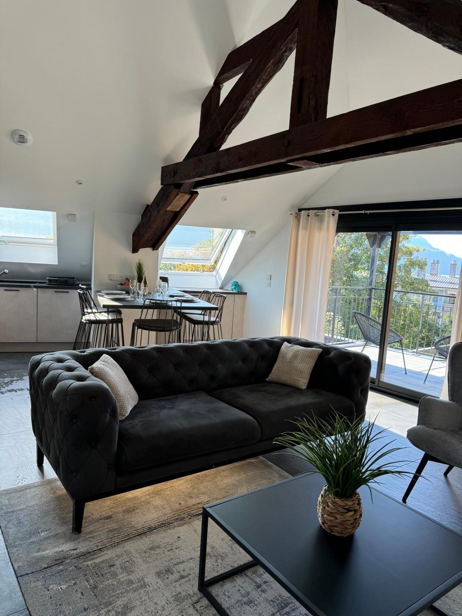 Magnifique Appartement Vue Lac - 5 Personnes Voglans Luaran gambar