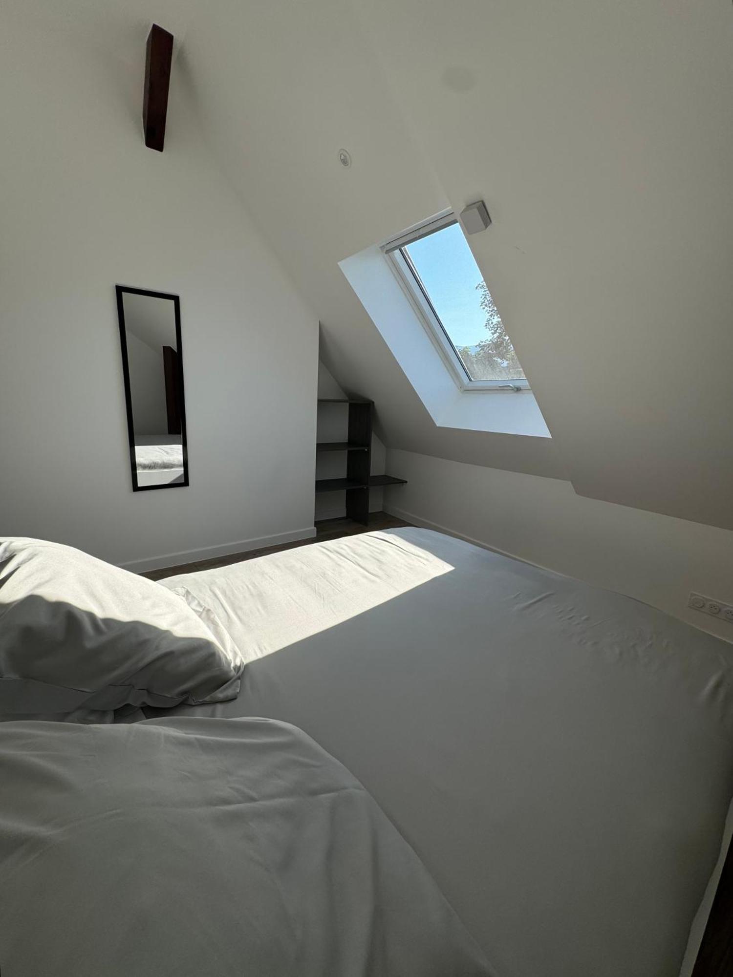 Magnifique Appartement Vue Lac - 5 Personnes Voglans Luaran gambar