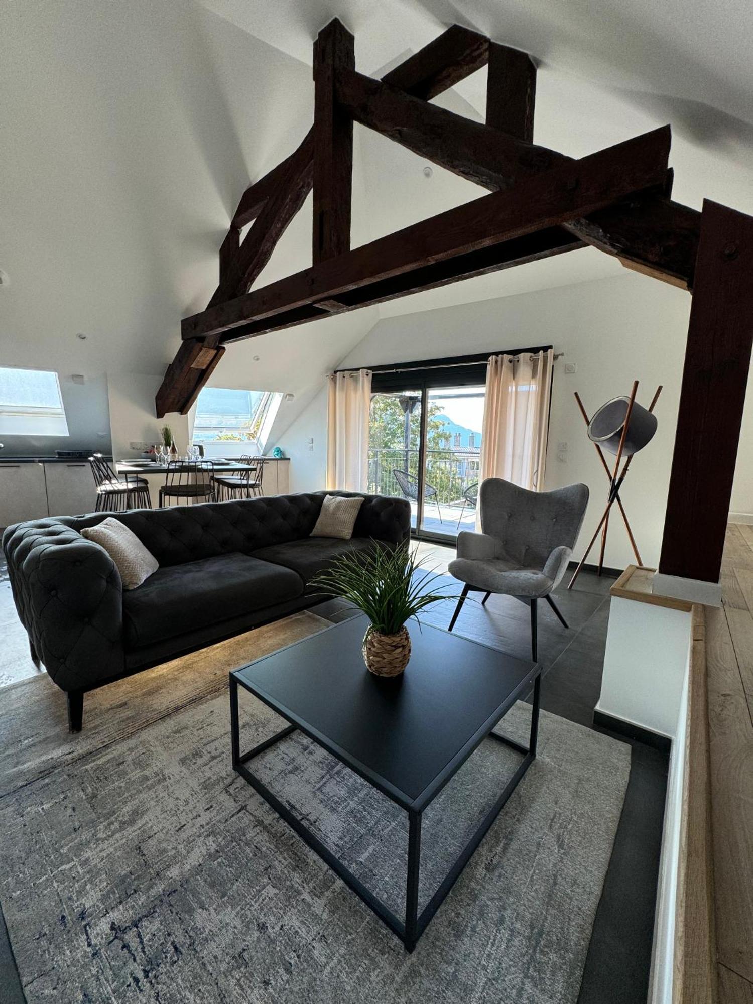 Magnifique Appartement Vue Lac - 5 Personnes Voglans Luaran gambar